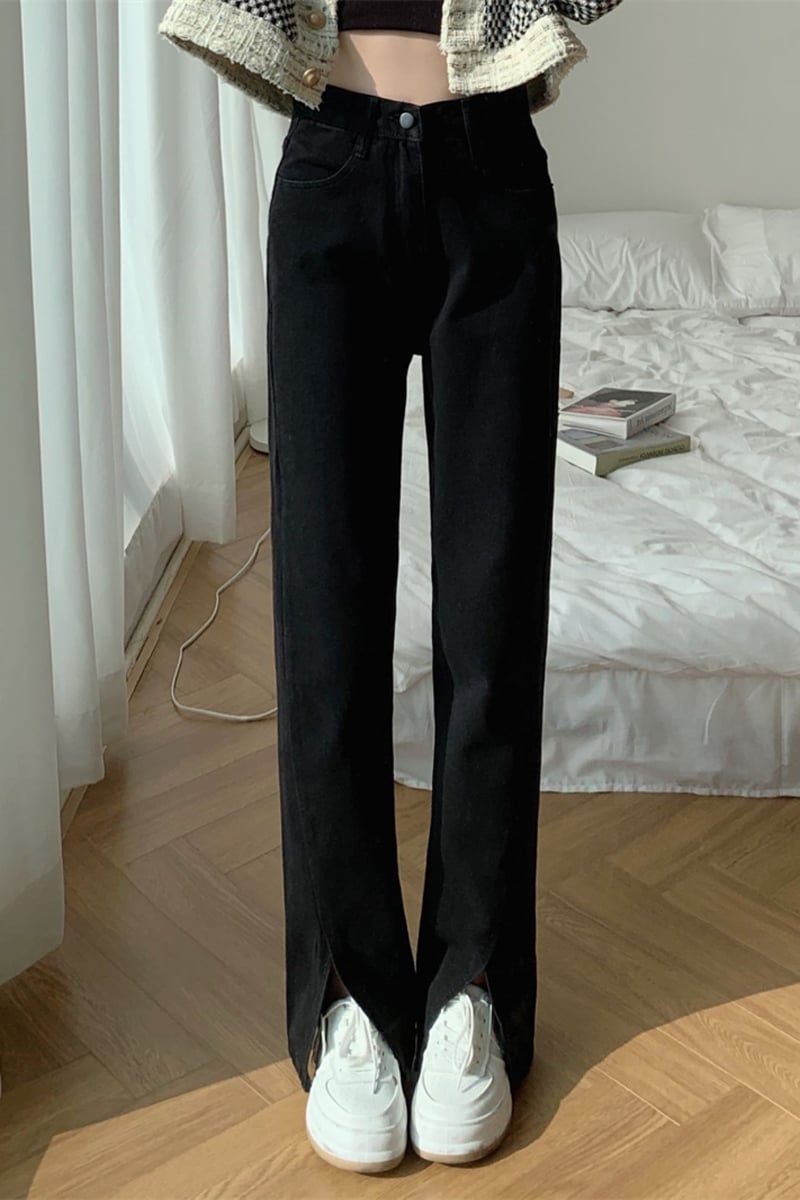 Black split jeans with high waist and micro flare