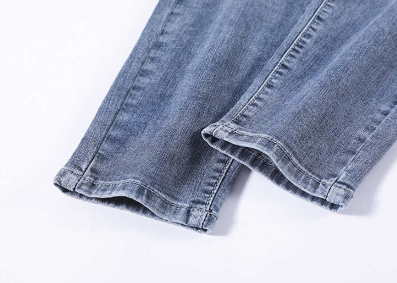 Women's skinny jeans spring and autumn