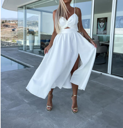 Midi dress with slit and pocket
