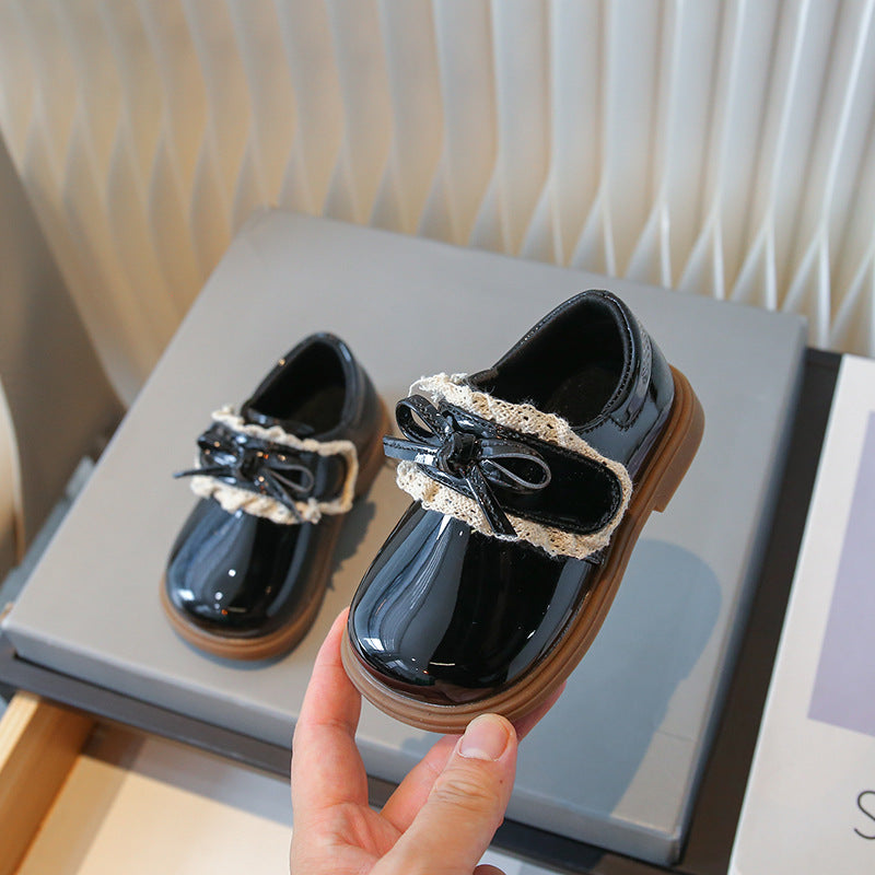 Iara shoe