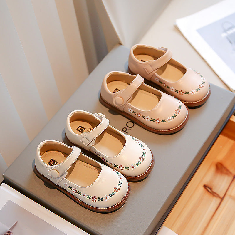 Juli sneakers