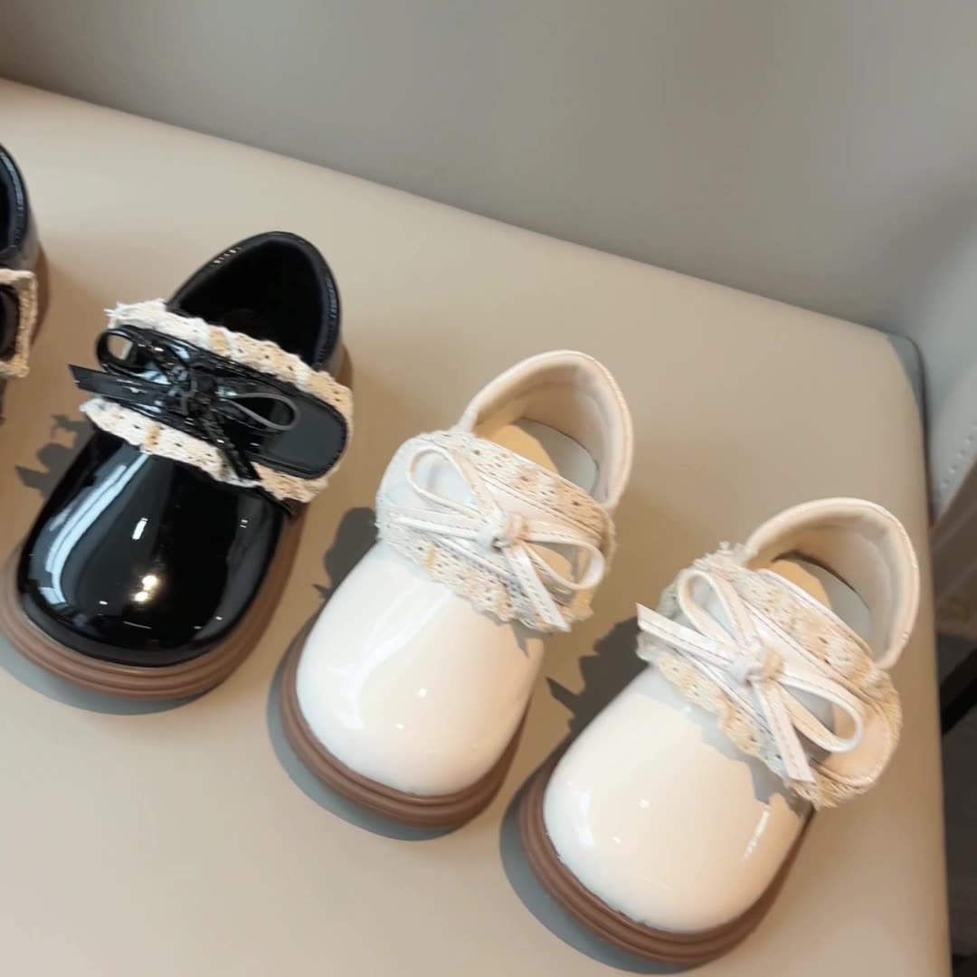 Iara shoe